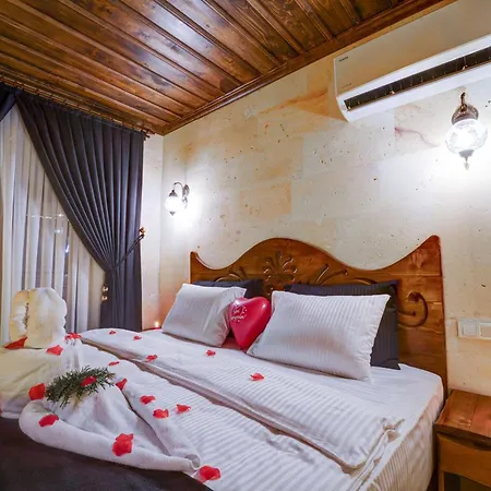 Enjoy Stone Otel *